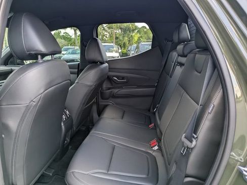 Certified 2025 Hyundai Santa Cruz SEL FWD image 14