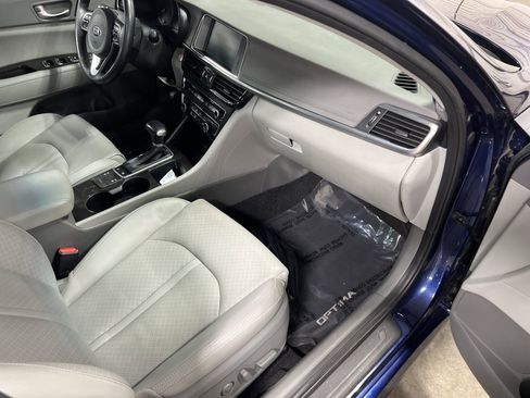 Used 2017 Kia Optima EX w/ Premium Package image 29