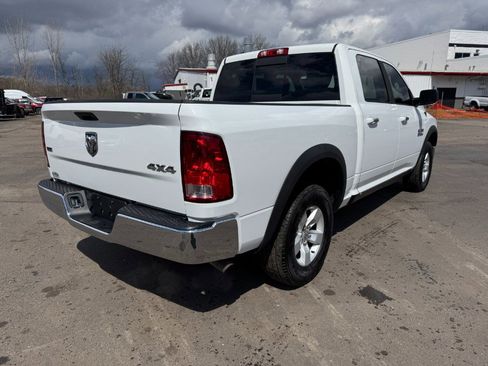 Used 2014 RAM 1500 Classic SLT w/ Luxury Group AWD/4WD image 5