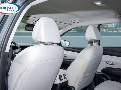 Used 2025 Hyundai Tucson SEL FWD image 19