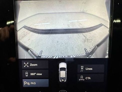 Used 2018 Volvo S90 T6 Momentum w/ Convenience Package image 21