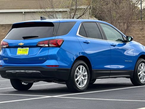 Used 2024 Chevrolet Equinox LT AWD/4WD image 11