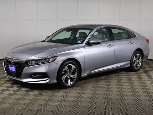 Used 2020 Honda Accord EX image 8