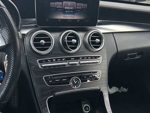 Used 2015 Mercedes-Benz C 400 4MATIC image 13