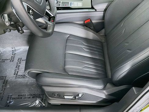 Used 2021 Audi RS 6 image 42