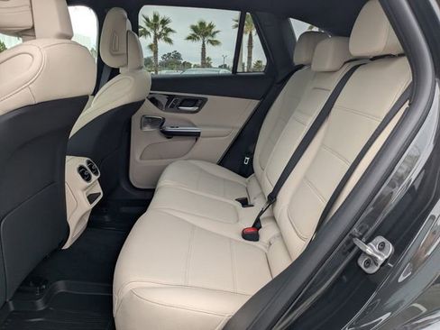 New 2026 Mercedes-Benz GLC 300 image 14