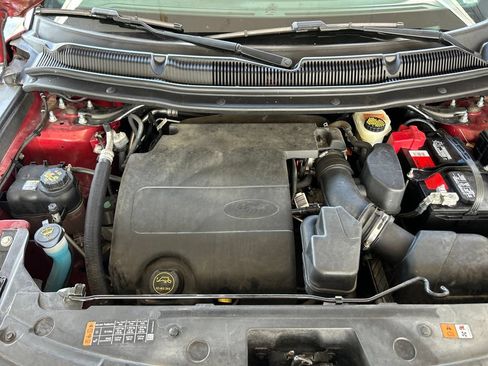 Used 2017 Ford Explorer XLT FWD image 26