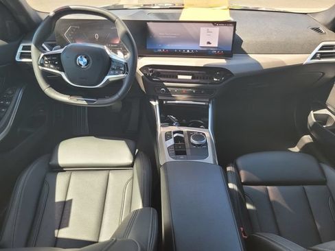 Used 2025 BMW 330i Sedan RWD image 16