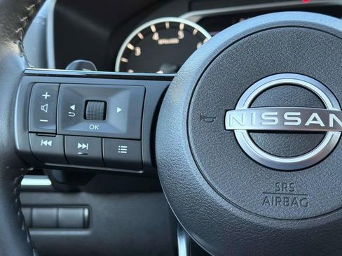 Certified 2023 Nissan Rogue SL w/ SL Premium Package image 12