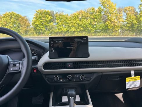 Used 2026 Honda HR-V LX image 14