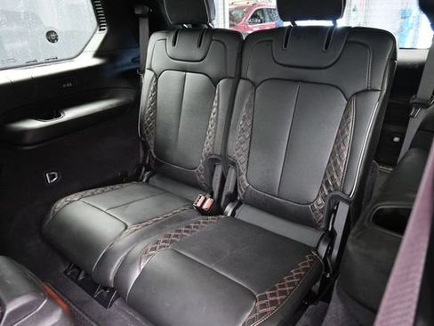 Used 2024 Jeep Grand Cherokee L Summit AWD/4WD image 12