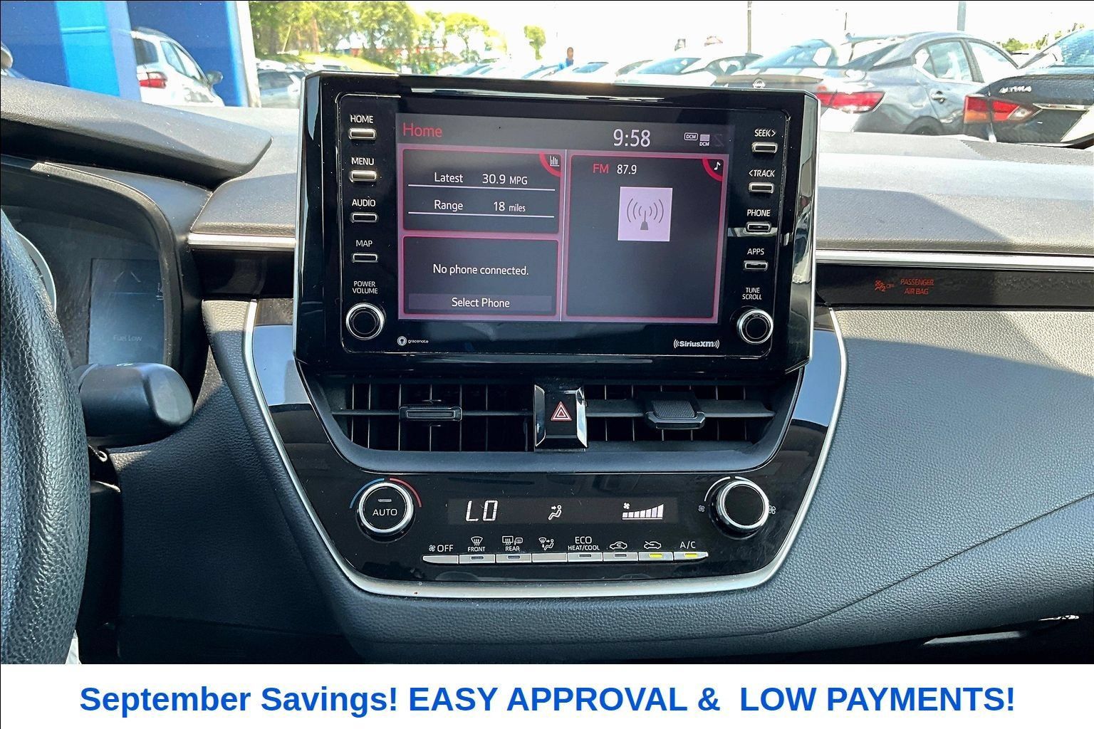Used 2021 Toyota Corolla LE FWD image 11