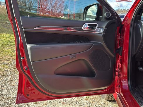 Certified 2020 Jeep Grand Cherokee SRT w/ Trailer Tow Group IV image 12