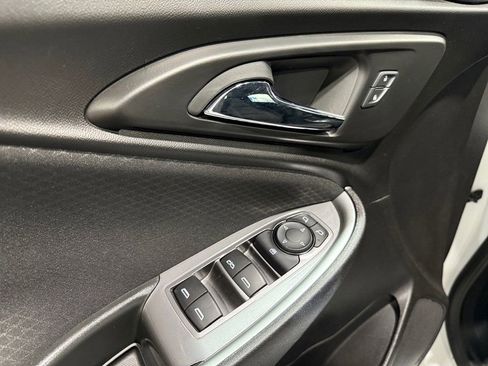 Used 2024 Chevrolet Malibu LT image 20