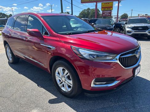 Used 2020 Buick Enclave Essence image 9