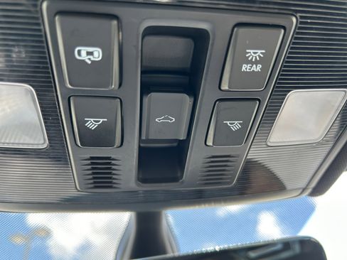 Used 2020 Volkswagen Jetta R-Line w/ R-Line Cold Weather Package FWD image 16