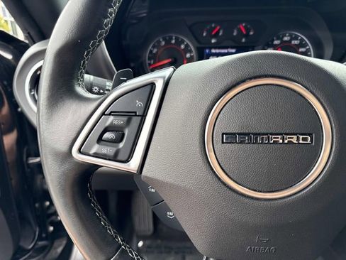 Used 2020 Chevrolet Camaro LT RWD image 27
