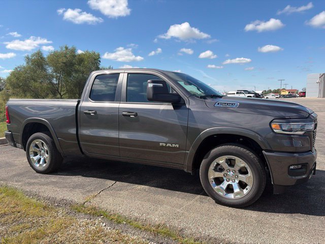 Used 2025 RAM 1500 Big Horn AWD/4WD image 3