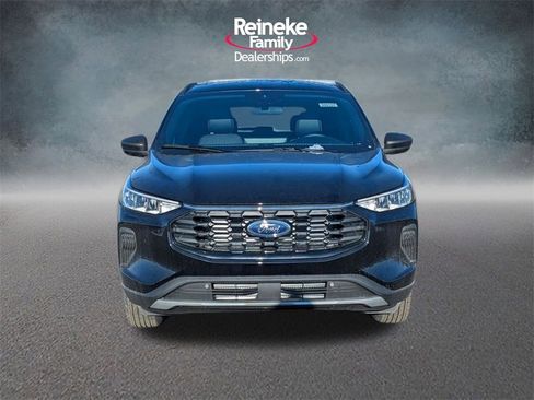 New 2026 Ford Escape ST-Line w/ Tech Pack #1 image 2