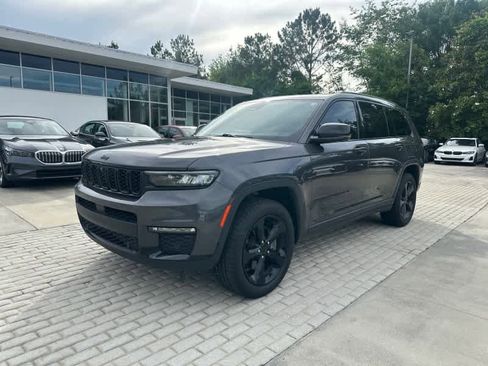 Used 2022 Jeep Grand Cherokee L Limited w/ Luxury Tech Group II AWD/4WD image 4