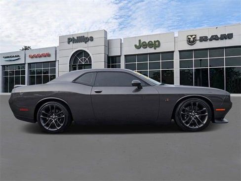 Certified 2020 Dodge Challenger R/T Scat Pack w/ Shaker Package RWD image 2