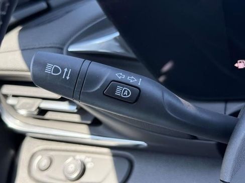 Used 2024 Buick Envista Preferred w/ Convenience I Package FWD image 19