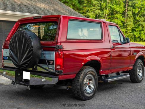 Used 1995 Ford Bronco XLT image 8