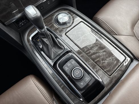 Used 2023 Nissan Armada Platinum w/ Captain's Chairs Package image 24