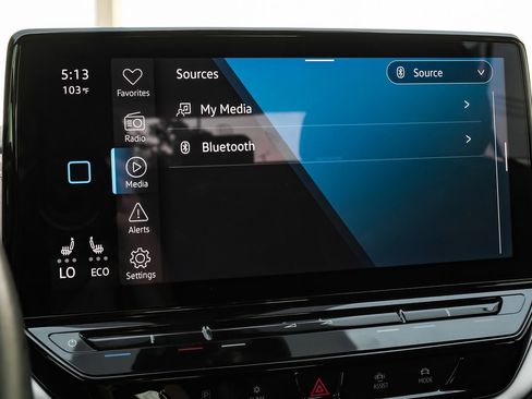 Used 2021 Volkswagen ID.4 Pro S image 30