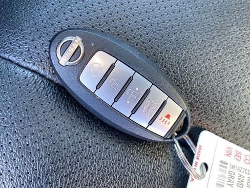 Used 2023 Nissan Murano SL image 26