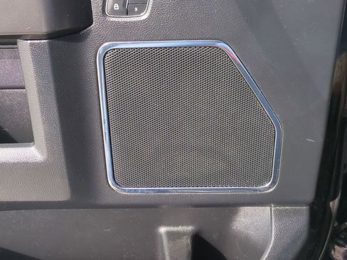 Used 2019 Ford F150 Lariat image 36