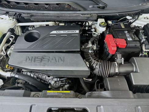 Used 2023 Nissan Rogue SV FWD image 31