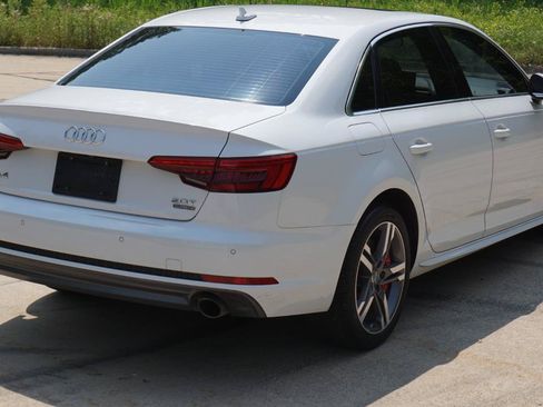 Used 2017 Audi A4 2.0T Premium Plus w/ Premium Plus Package AWD/4WD image 5