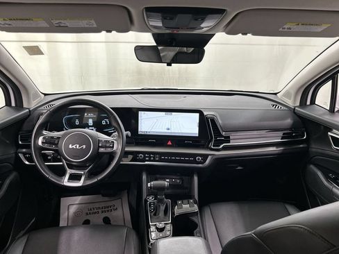 Certified 2024 Kia Sportage EX AWD/4WD image 19