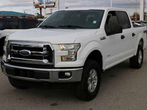 Used 2016 Ford F150 XLT image 2