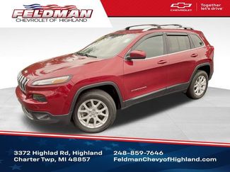 Used 2017 Jeep Cherokee Latitude w/ Cold Weather Group AWD/4WD video 1
