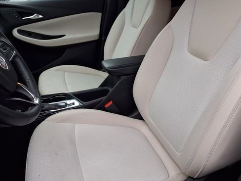 Used 2023 Buick Encore GX Preferred w/ Cold Weather Comfort Package image 3