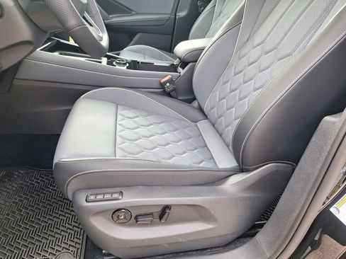 New 2026 Volkswagen Tiguan SEL R-Line AWD/4WD image 10