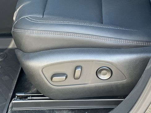 New 2026 Chevrolet Blazer EV LT image 11