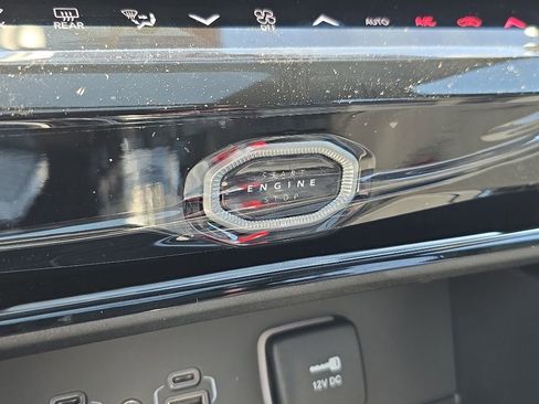 New 2026 Jeep Grand Cherokee L Limited AWD/4WD image 6