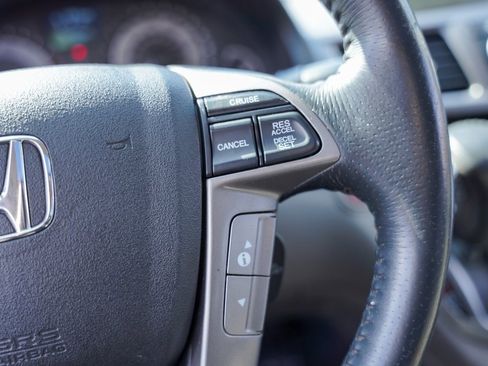 Used 2016 Honda Odyssey Touring Elite image 21