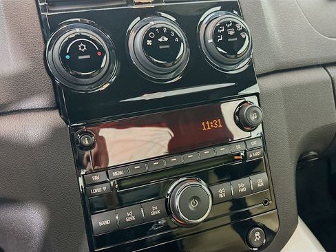 Used 2008 Saturn Sky Red Line image 17