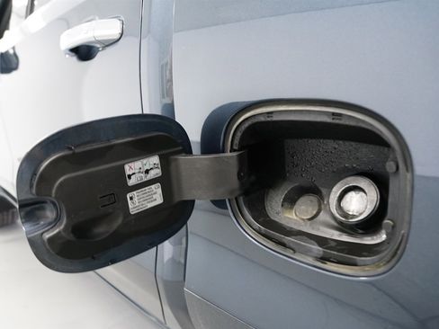 Used 2020 GMC Sierra 1500 SLT image 27