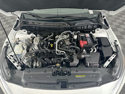 Used 2025 Nissan Altima 2.5 SV FWD image 30