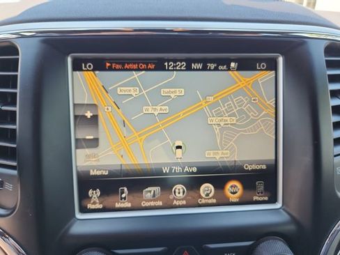 Used 2015 Jeep Grand Cherokee Overland w/ Advanced Technology Group AWD/4WD image 28