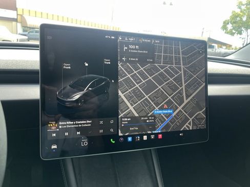 Used 2025 Tesla Model 3 Long Range RWD image 14