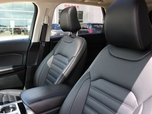 Used 2024 Ford Edge SEL w/ Convenience Package AWD/4WD image 37