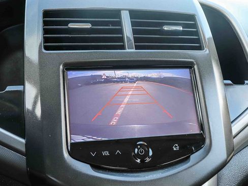 Used 2014 Chevrolet Sonic LT FWD image 29