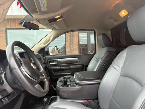 Used 2019 RAM 2500 Tradesman image 10