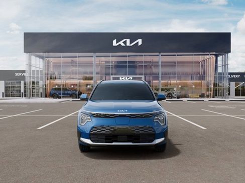 New 2026 Kia Niro Wind FWD image 2